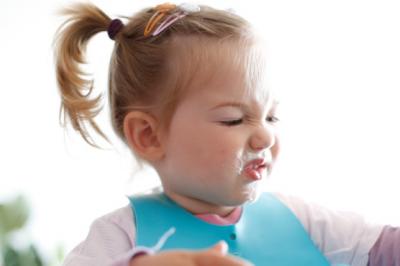 Tips and advice to help your child try more foods.
